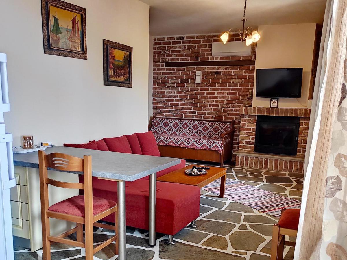 Keramidi Guesthouse Luaran gambar